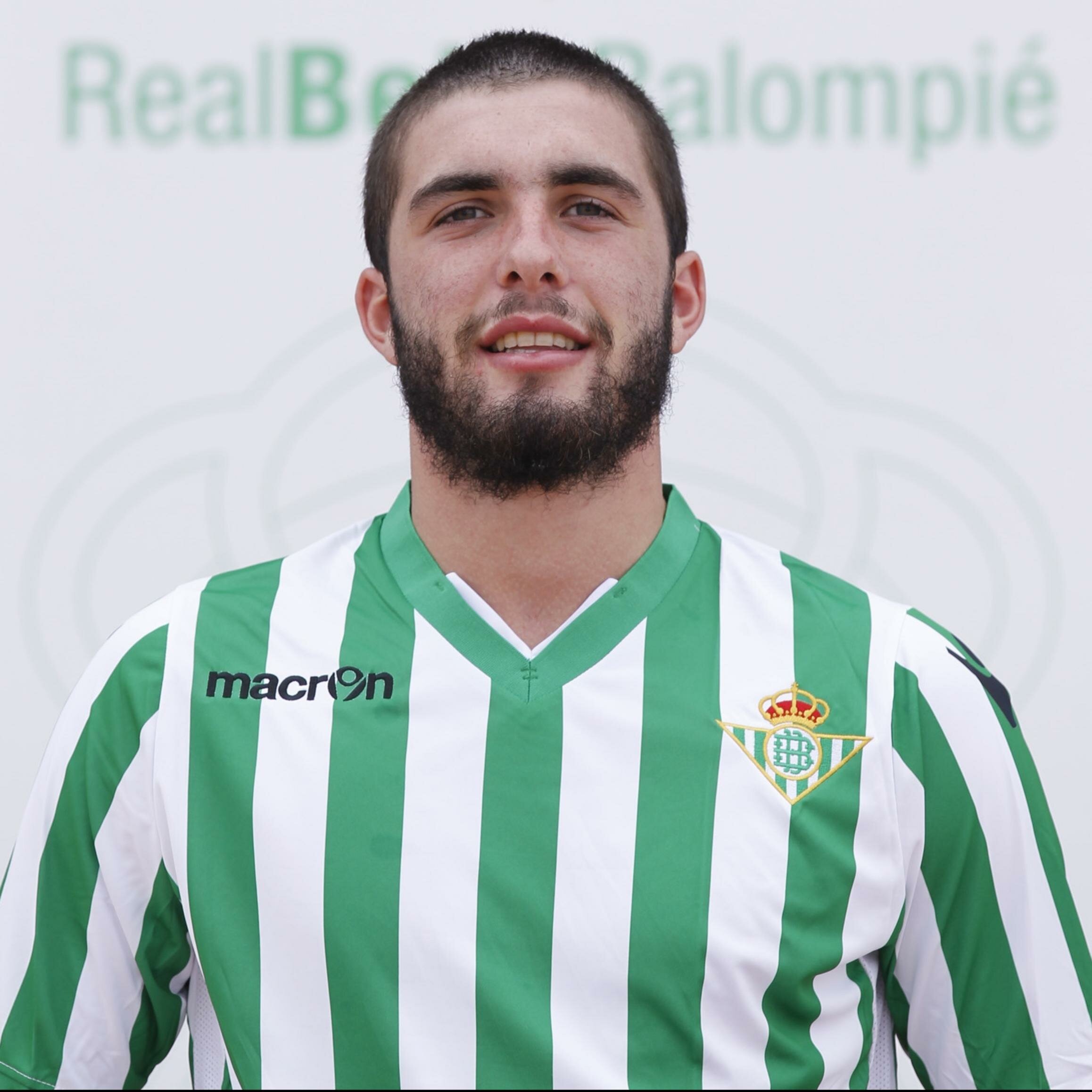 Acuerdo con el Real Betis Balompie para la cesión del delantero “Pepelu”