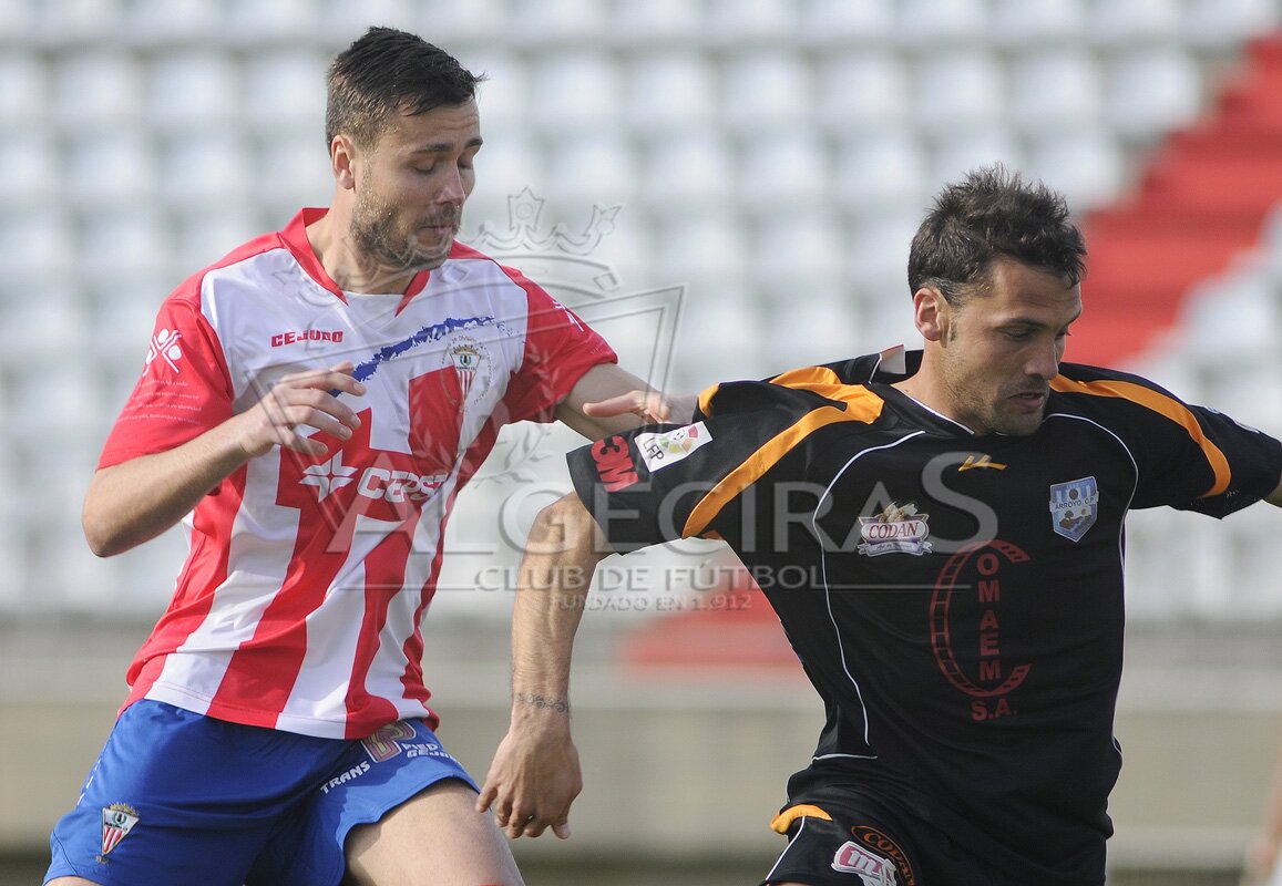 El Algeciras cae derrotado ante el Arroyo por 2-3